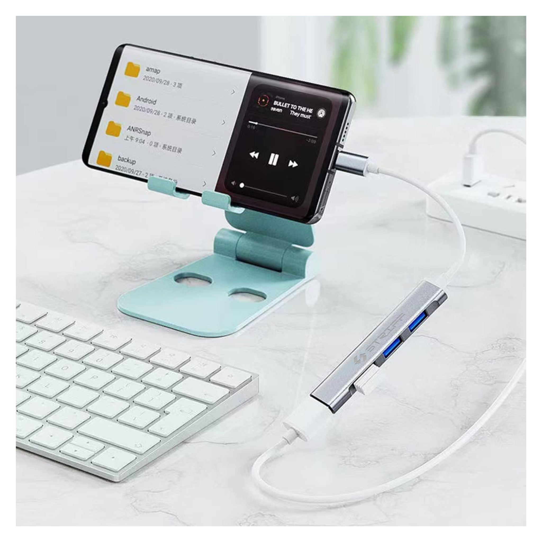 Tingz Type-C Smart Hub (4-in-1) is a USB-C to USB-A Adapter - Silver